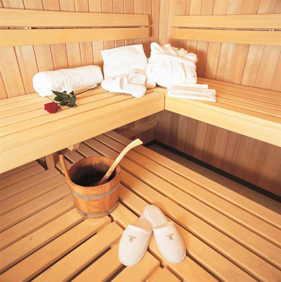 Hipotels Barrosa Palace & Spa Chiclana de la Frontera Extérieur photo Sauna